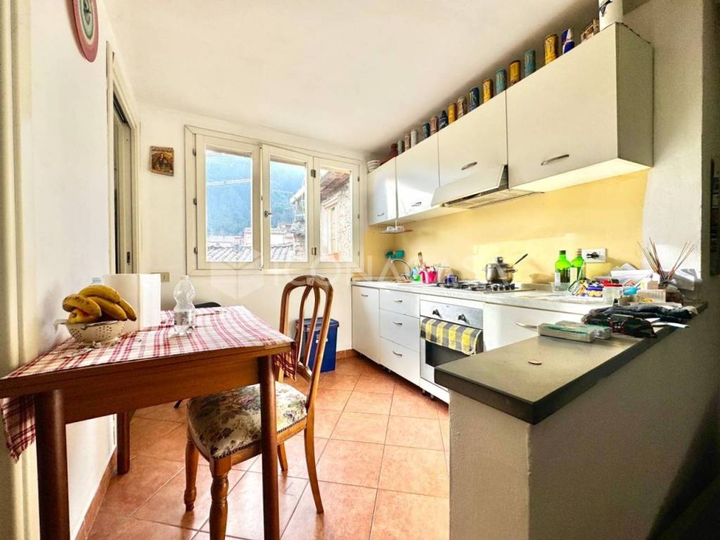 Appartamento a Buti in Via 20 Settembre - Foto 2