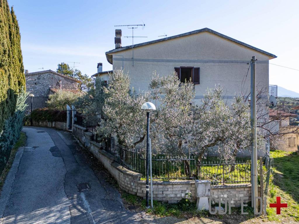 Appartamento a Monteleone sabino in Via Colle Gioiello - Foto 3