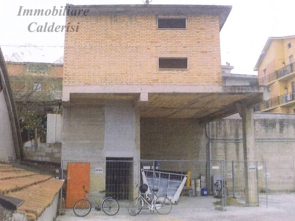 Box / garage a San benedetto del tronto in Via Moncenisio - Foto 3