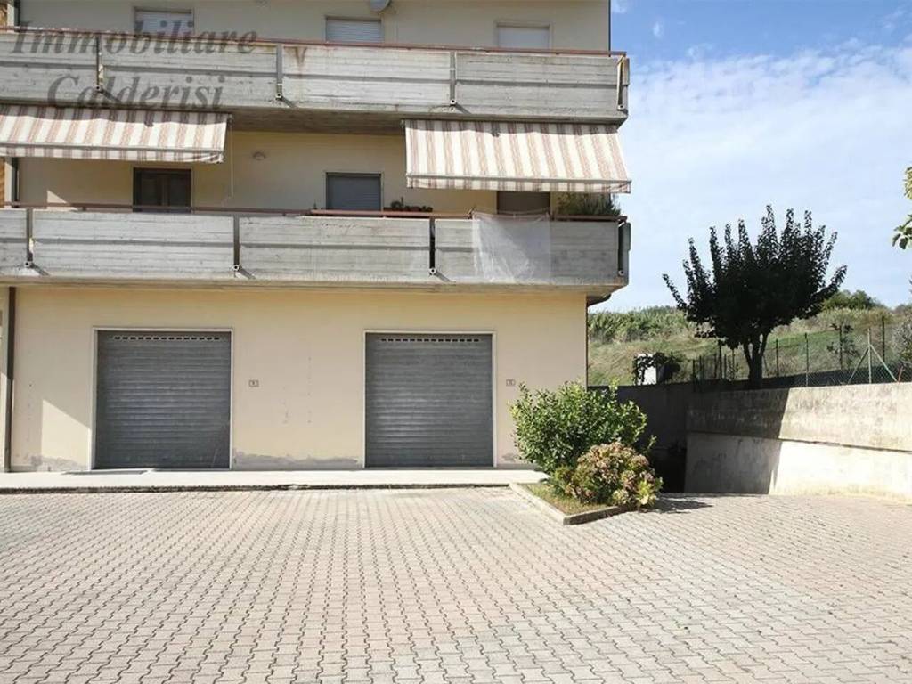 Immobile a Monsampolo del tronto in Via Enrico Mattei - Foto 3