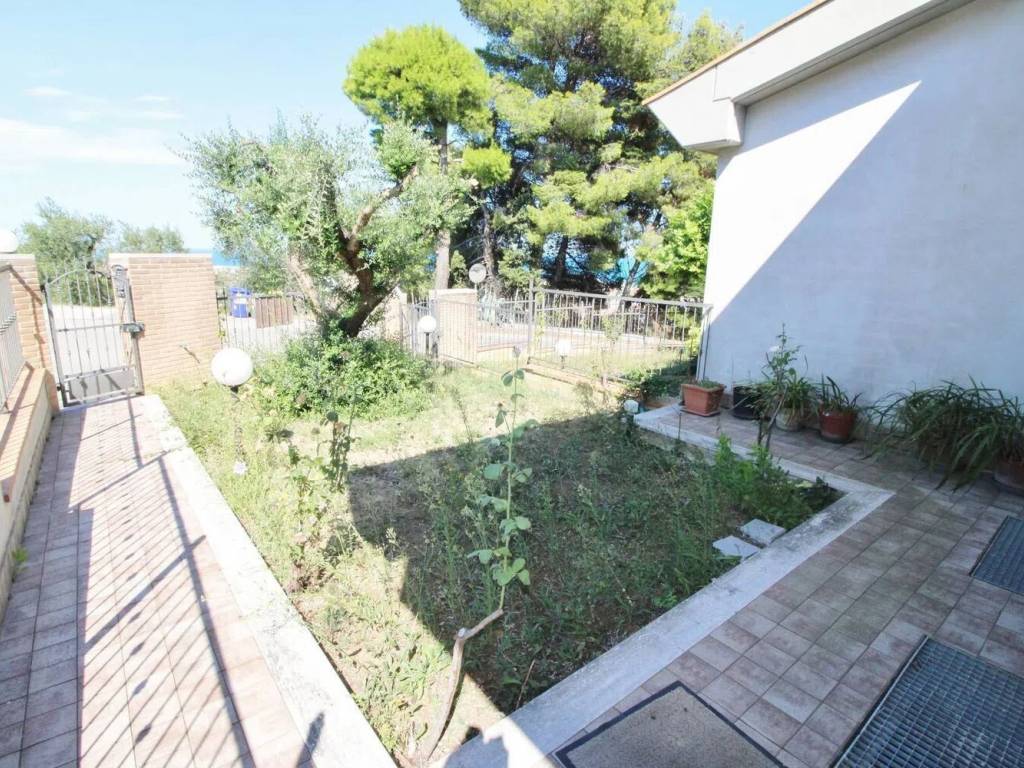 Villa a San benedetto del tronto in Via Panoramica - Foto 2