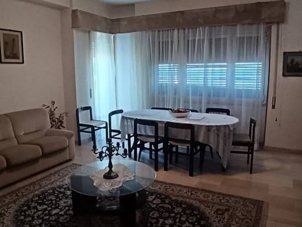 Appartamento a San benedetto del tronto in Viale Alcide De Gasperi - Foto 5