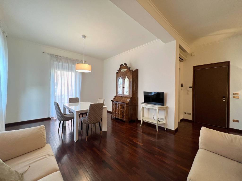 Appartamento a Verona in Via Luigi Mercantini, 4 - Foto 4