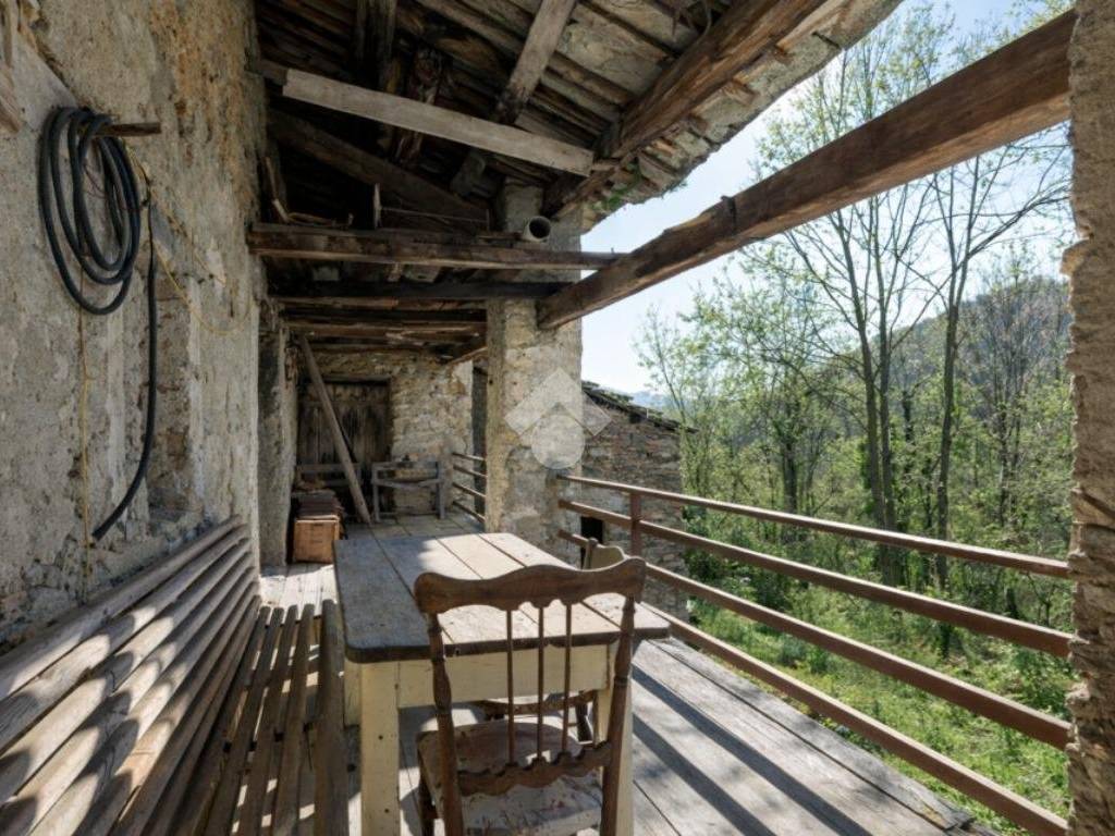Casa indipendente a Angrogna in Località Coisson, 81 - Foto 2