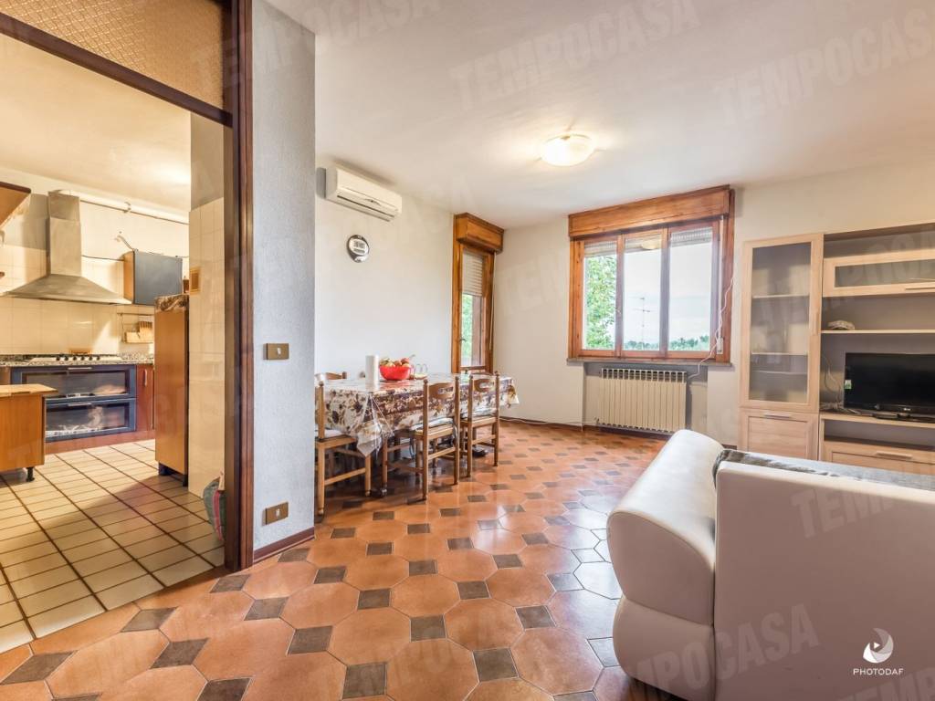Appartamento a San martino in rio in Via I Maggio 12 - Foto 2
