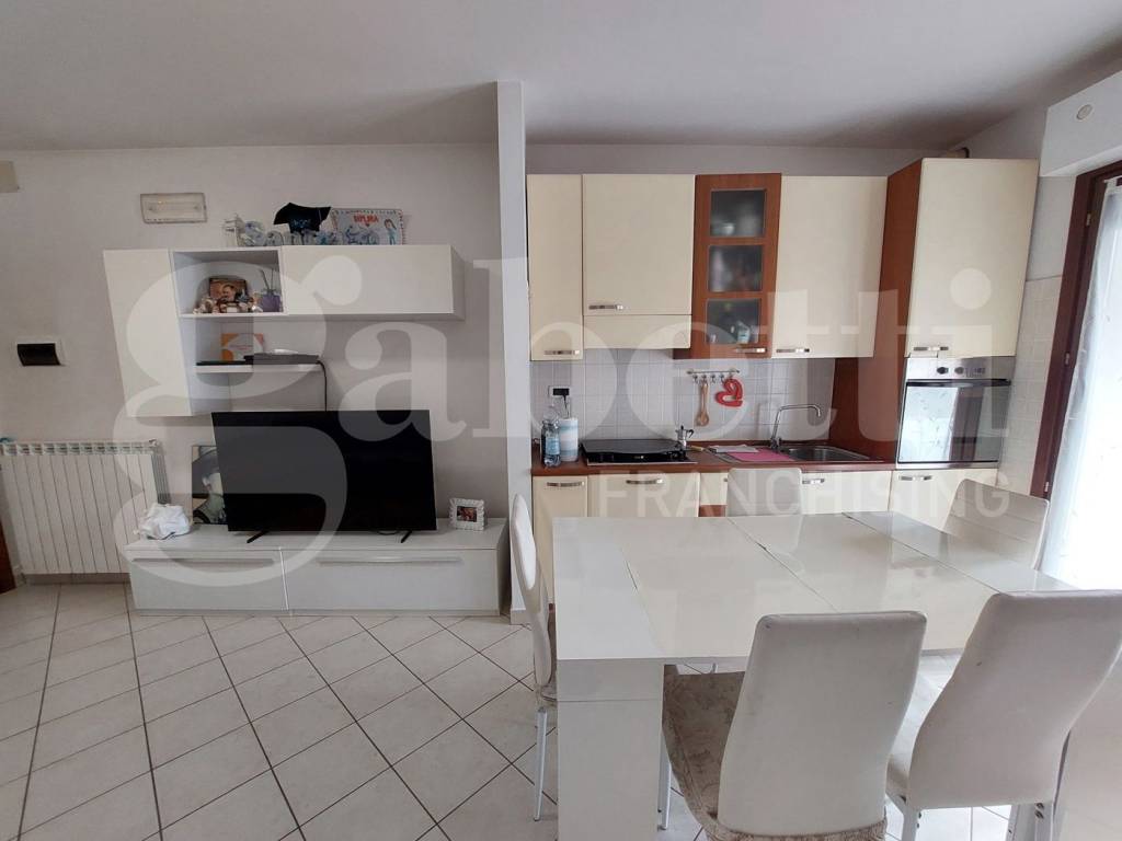 Appartamento a Alba adriatica in Via degli Oleandri , 45 - Foto 4