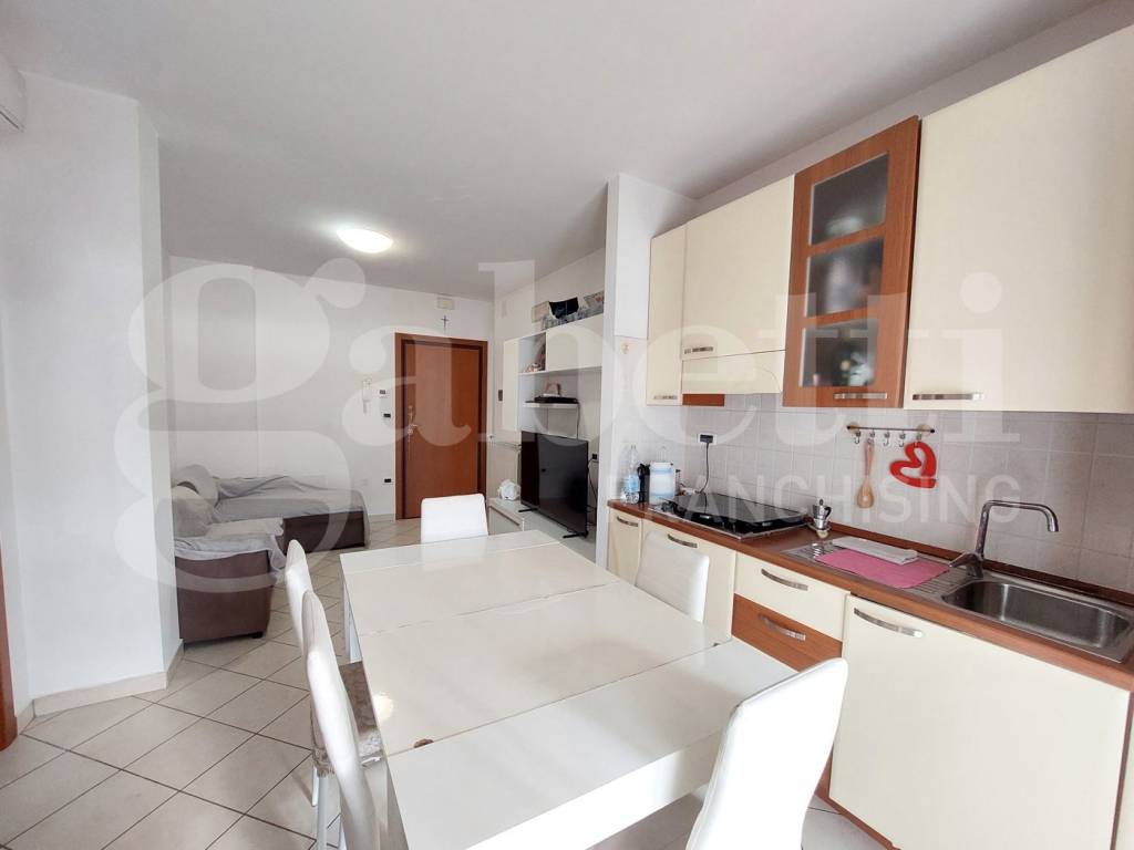 Appartamento a Alba adriatica in Via degli Oleandri , 45 - Foto 5