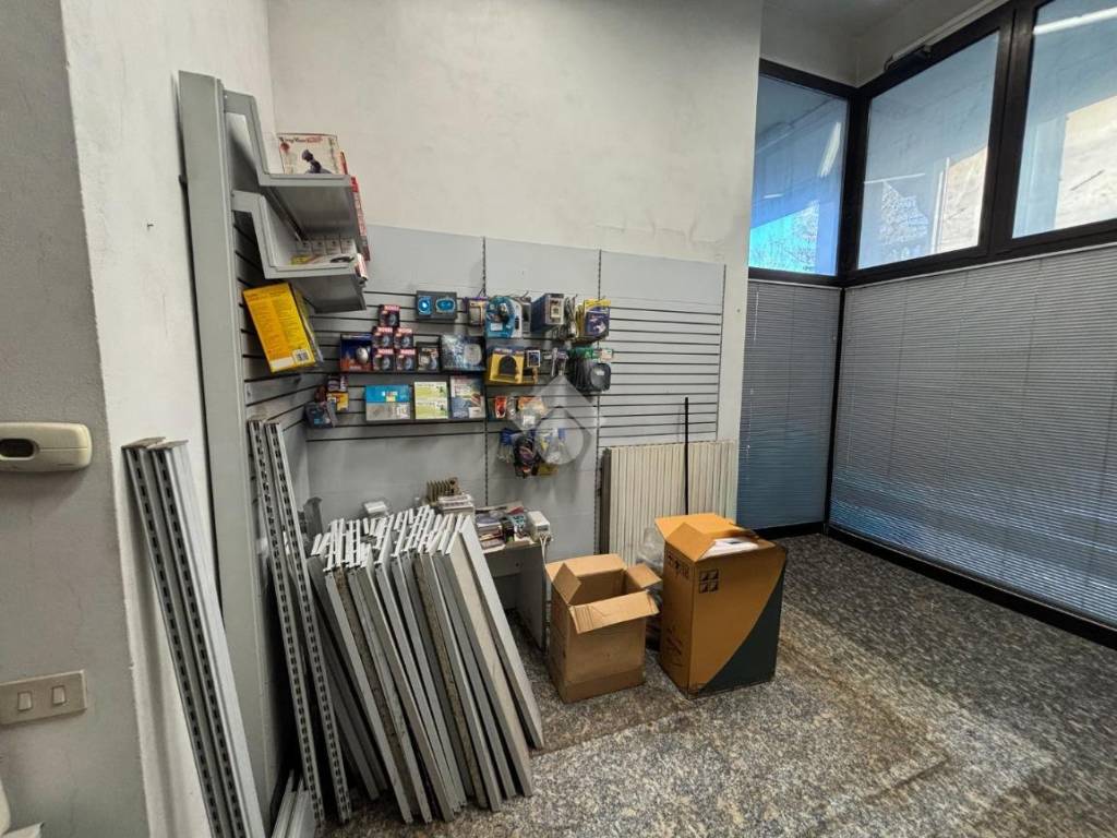 Immobile a Lecco in Via rivolta, 4 - Foto 3