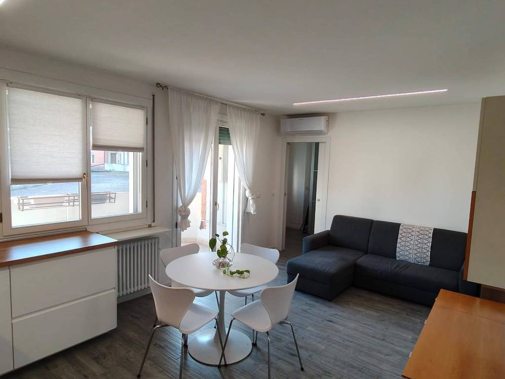 Appartamento a Verona in Via Monsignore Giacomo Gentilin, 6 - Foto 4