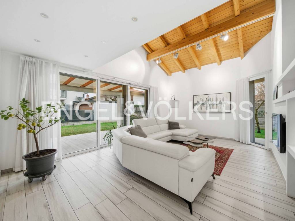 Villa a Samarate in Via della Novella, 69 - Foto 3