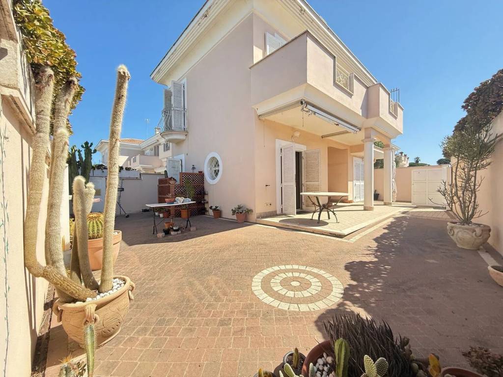 Villa a Anzio in Via Glauco - Foto 3