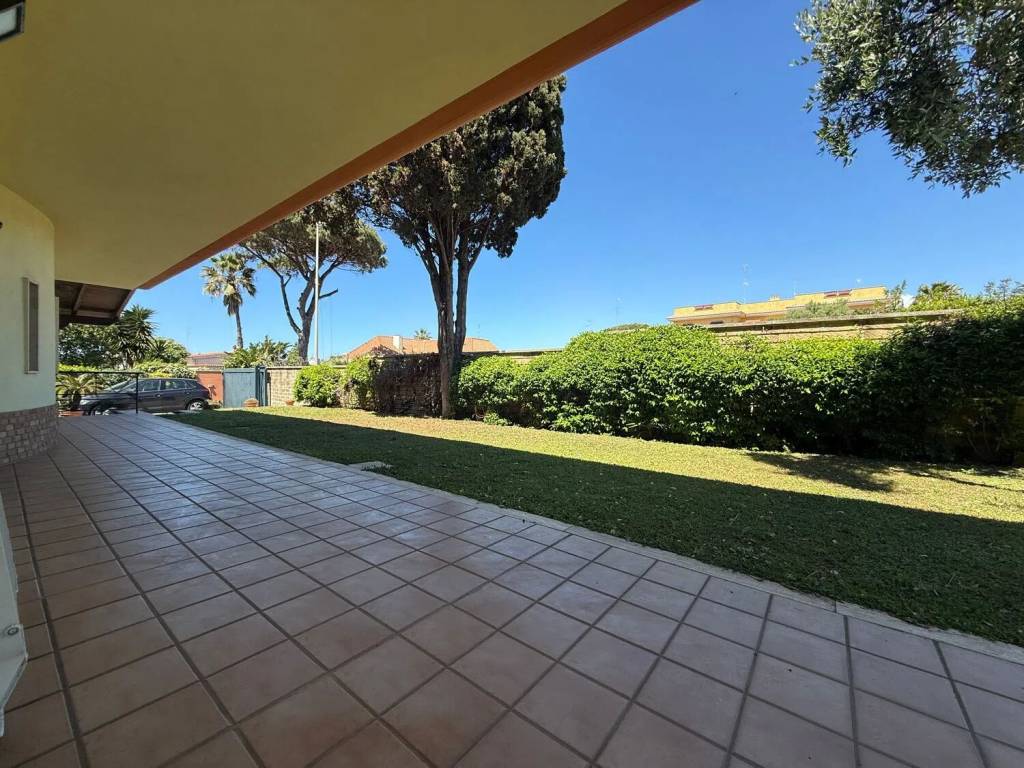 Villa a Anzio in Via Maia - Foto 4