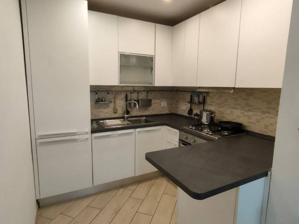 Appartamento a Genova in Via Antonio Travi, 15 - Foto 2
