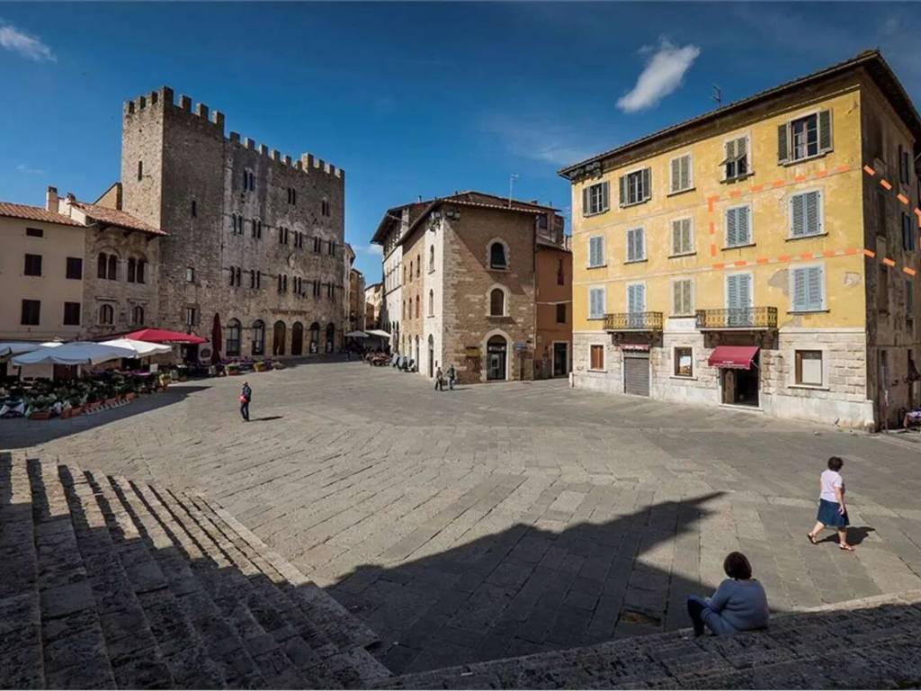 Appartamento a Massa marittima in Piazza Giuseppe Garibaldi No Number - Foto 5