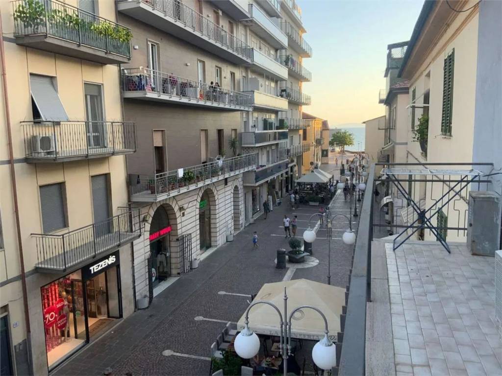 Appartamento a Follonica in Roma, 21 - Foto 3