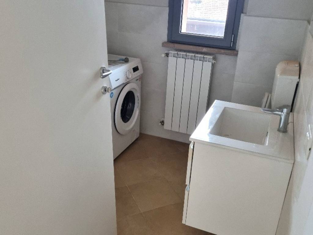 Appartamento a Viadana in Via Cesare Aroldi - Foto 4
