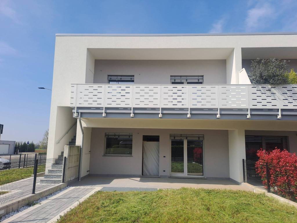 Appartamento a Azzano san paolo in Via Roma, 32 - Foto 2