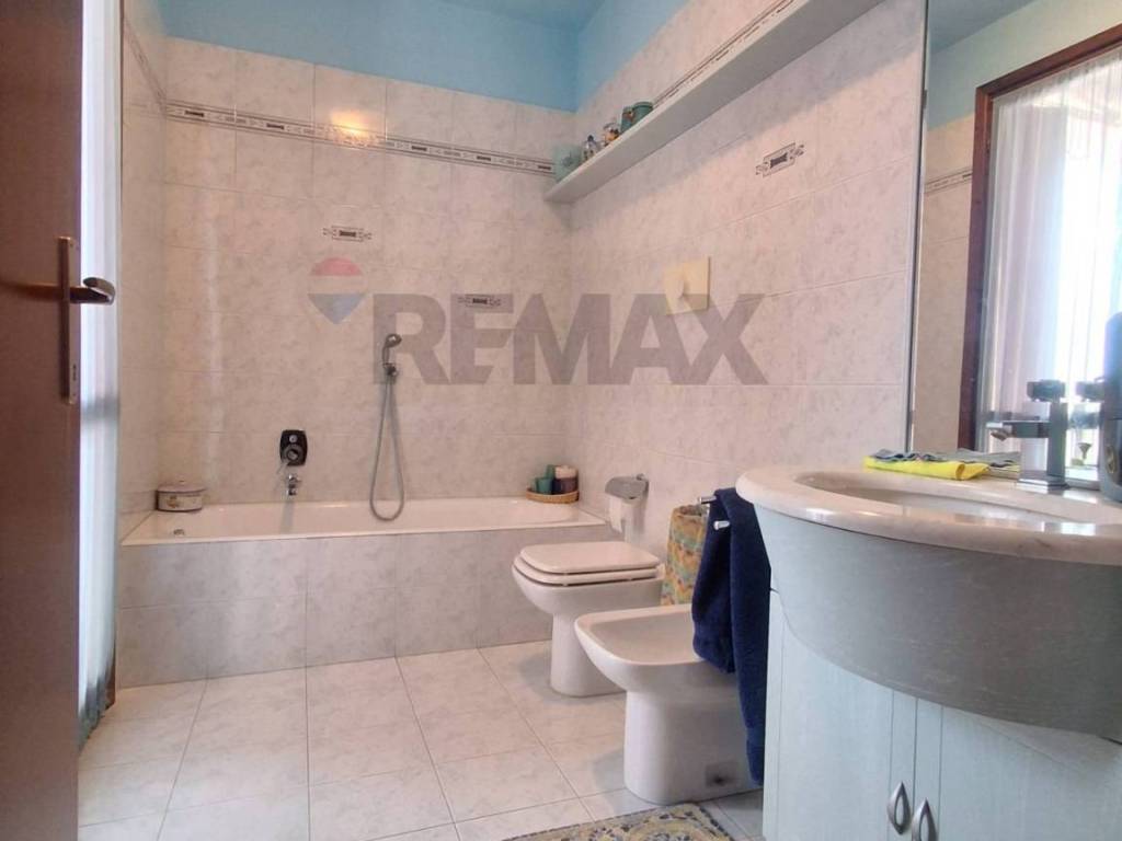 Appartamento a Gallarate in VIA XXII MARZO, 35 - Foto 4