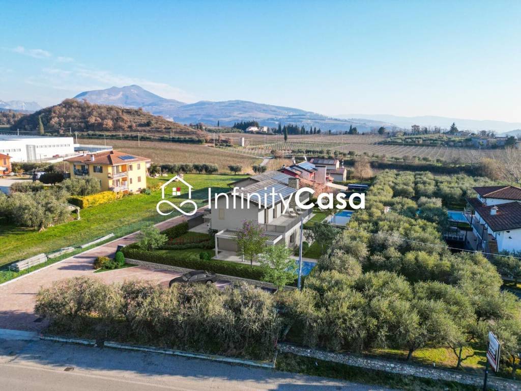 Villa a Cavaion veronese in località alpi - Foto 3