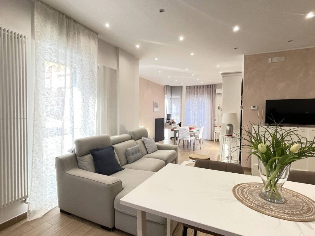 Appartamento a Bari in Via Monsignor Domenico Morea, 16 - Foto 4