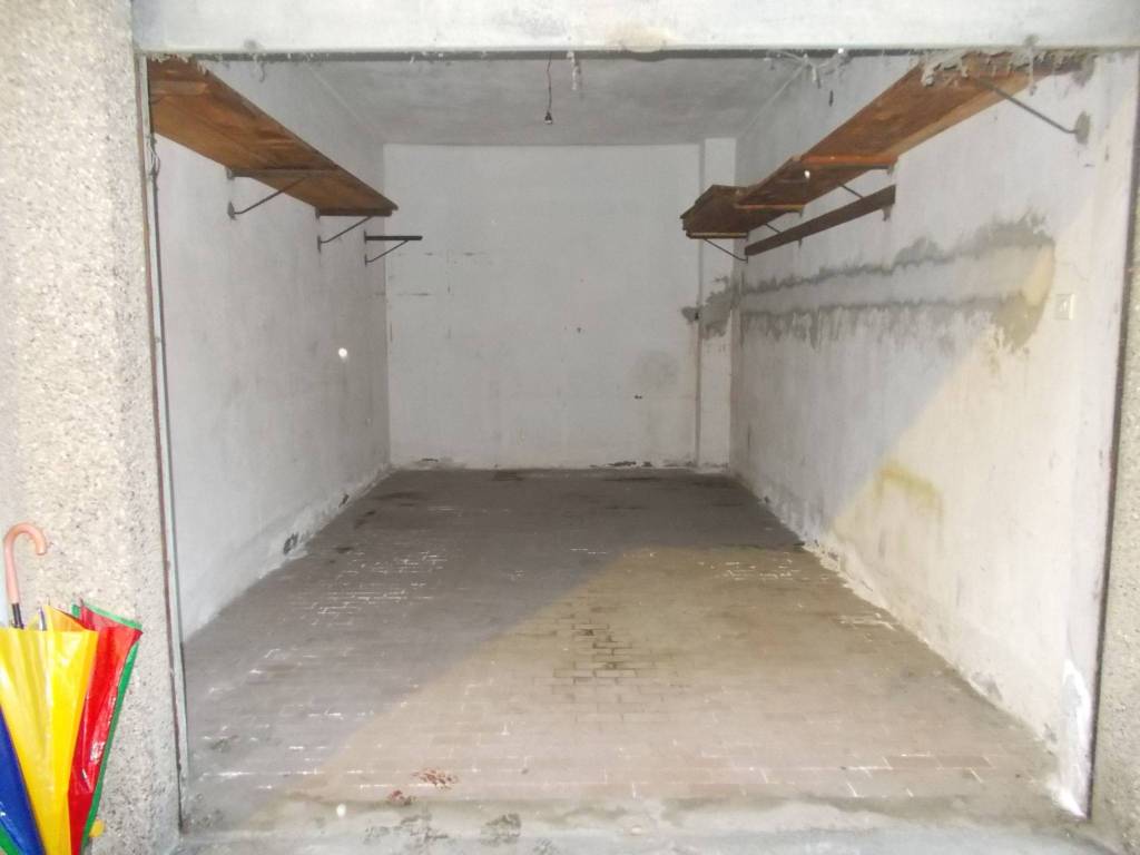 Box / garage a Rapallo in Via Castagneto - Foto 2