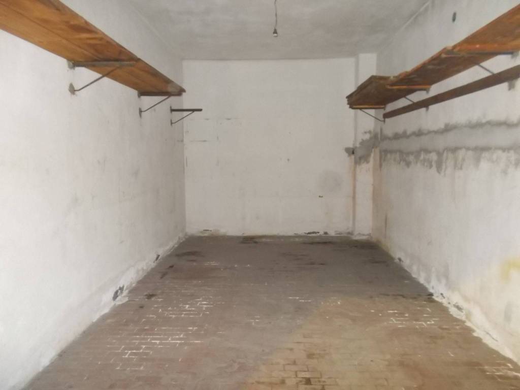 Box / garage a Rapallo in Via Castagneto - Foto 3