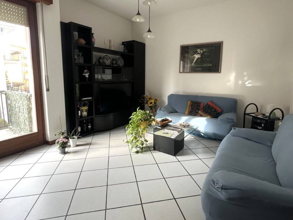 Appartamento a Verona in Via Udine - Foto 3