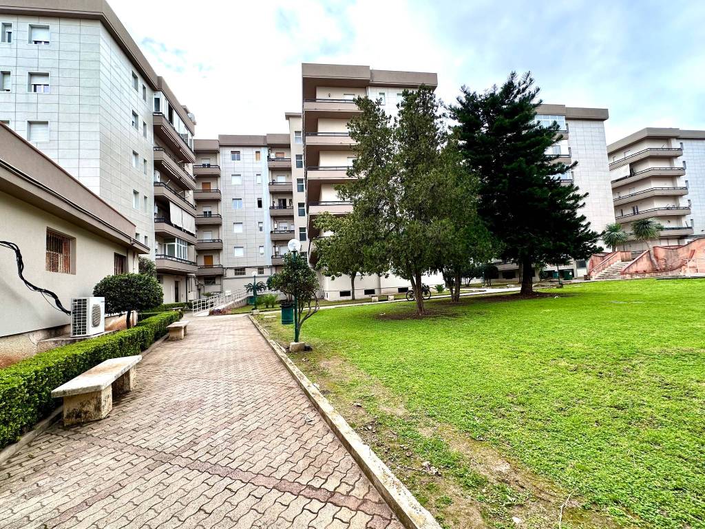 Appartamento a Siracusa in Viale Scala Greca - Foto 2