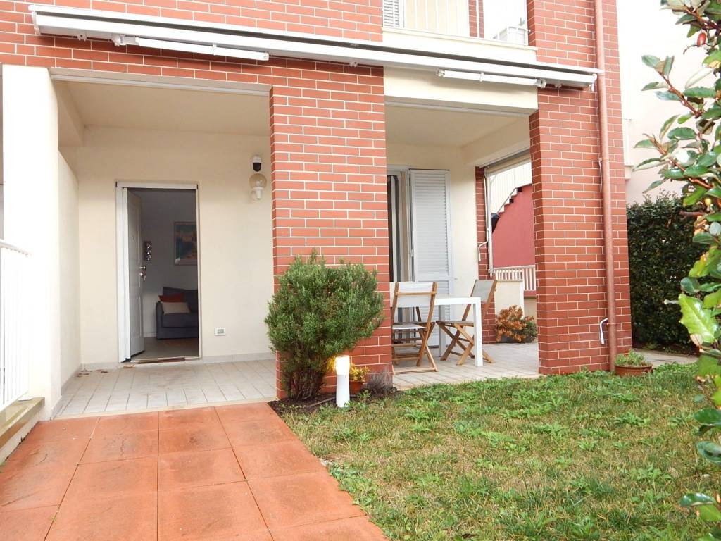 Appartamento a Castagneto carducci in Via Sandro Pertini - Foto 2