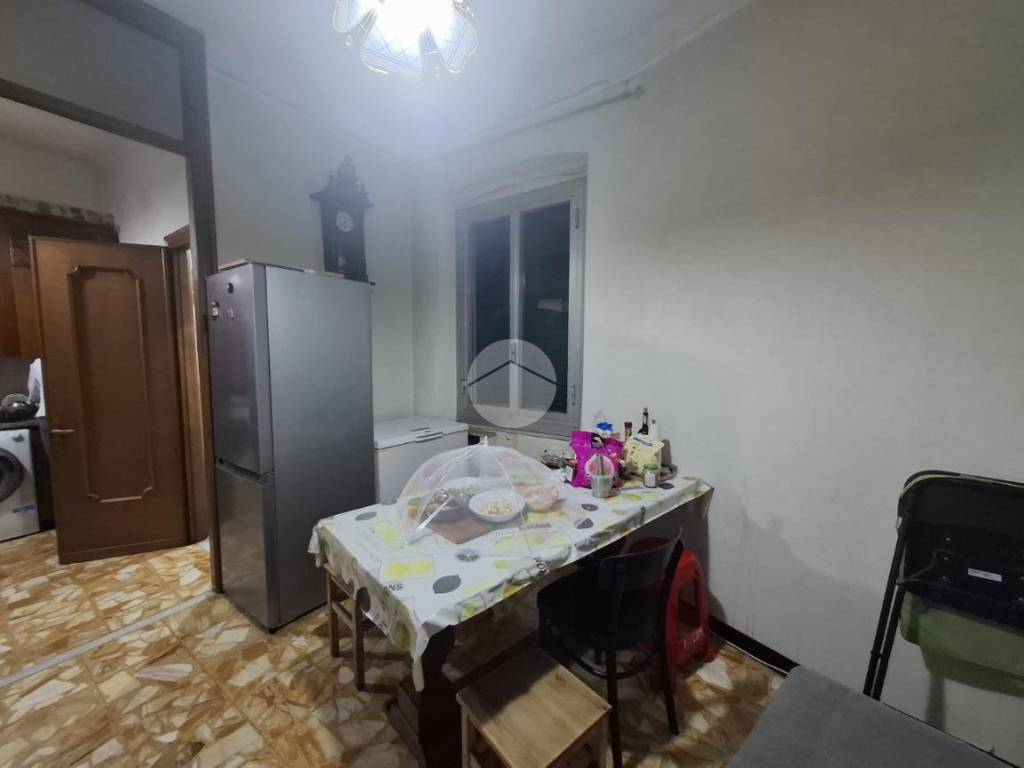 Appartamento a Genova in Piazza Errico Petrella, 5 - Foto 3