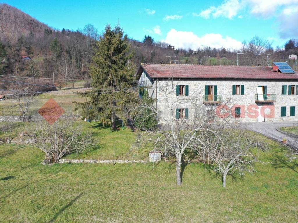 Villa a Piazza al serchio in via Provinciale , 56 - Foto 3