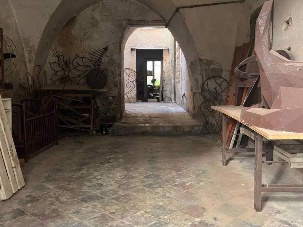 Palazzo / stabile a Brindisi in Via Carmine - Foto 2