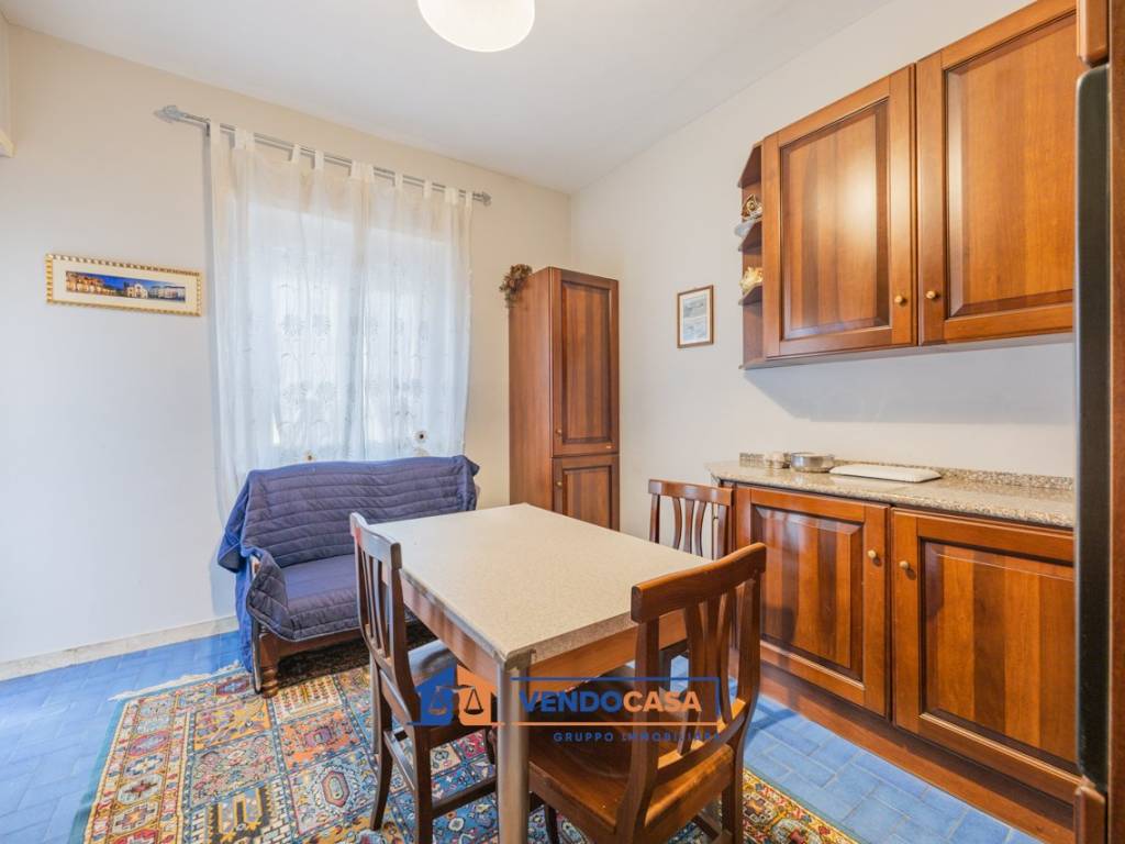 Appartamento a Pinerolo in Via Massimo d'Azeglio, 5 - Foto 2