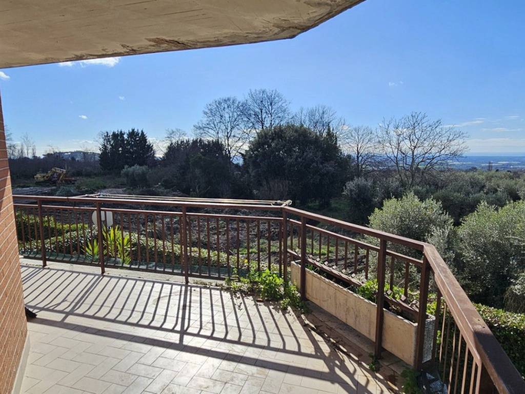 Appartamento a Genzano di roma in Via Toscana, 6 - Foto 3