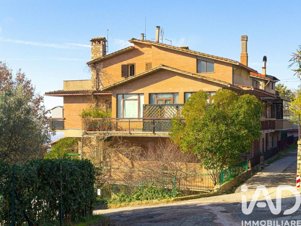 Villetta a schiera a Assisi in Via san benedetto, 57 - Foto 3