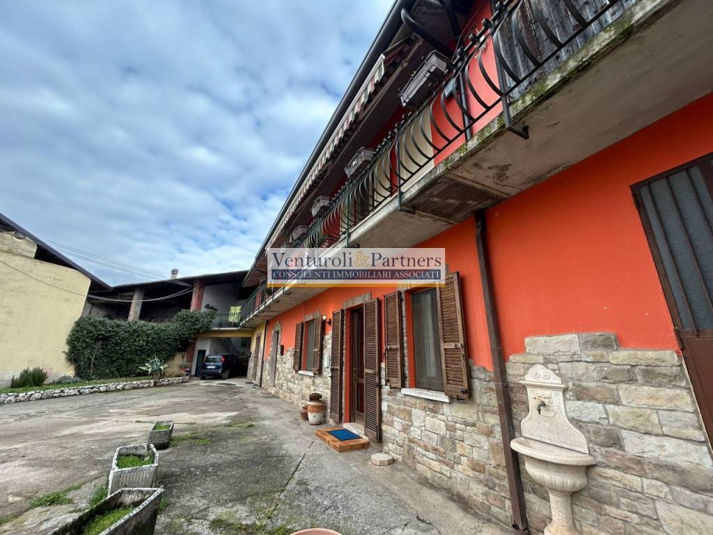 Appartamento a Bedizzole in Via Salago - Foto 2