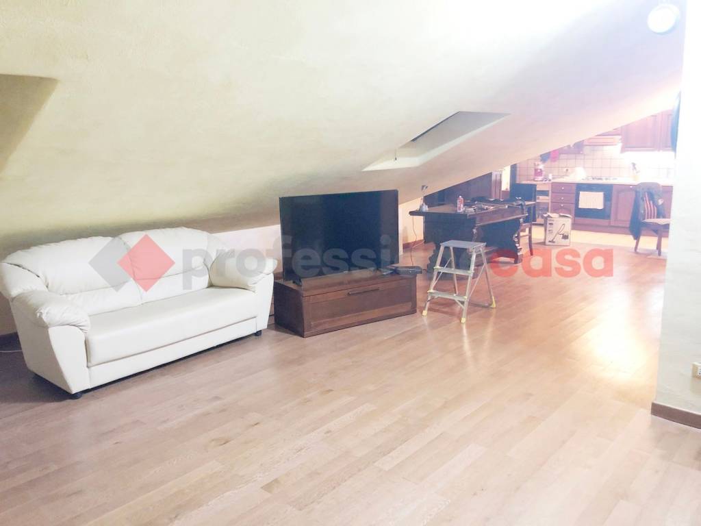 Attico / mansarda a Rieti in Via del Terminillo, 10 - Foto 3