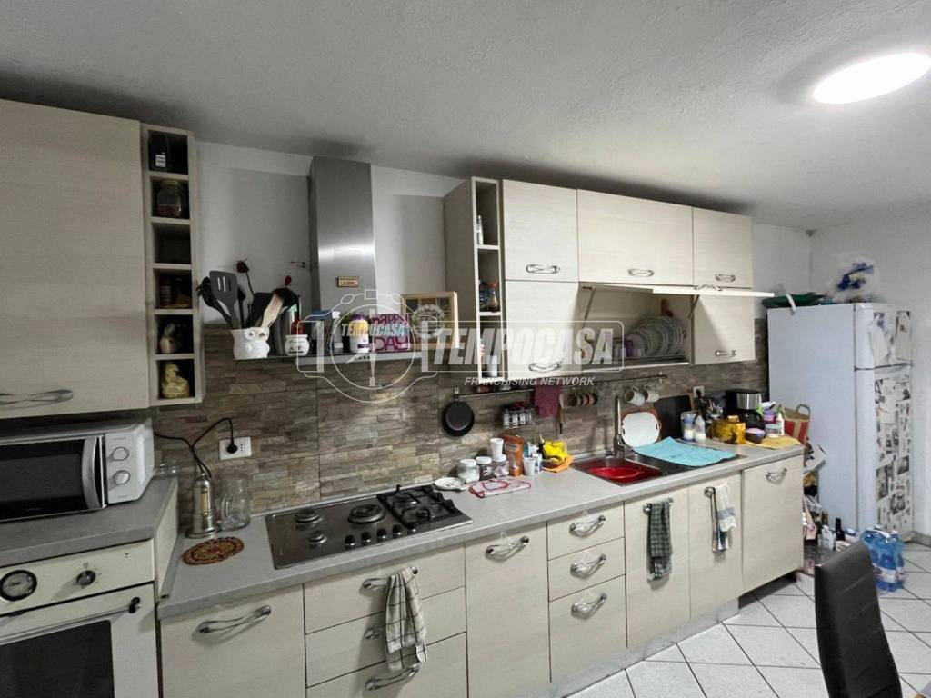 Casa indipendente a Cerreto d'asti in Via della Rocca 1 - Foto 3