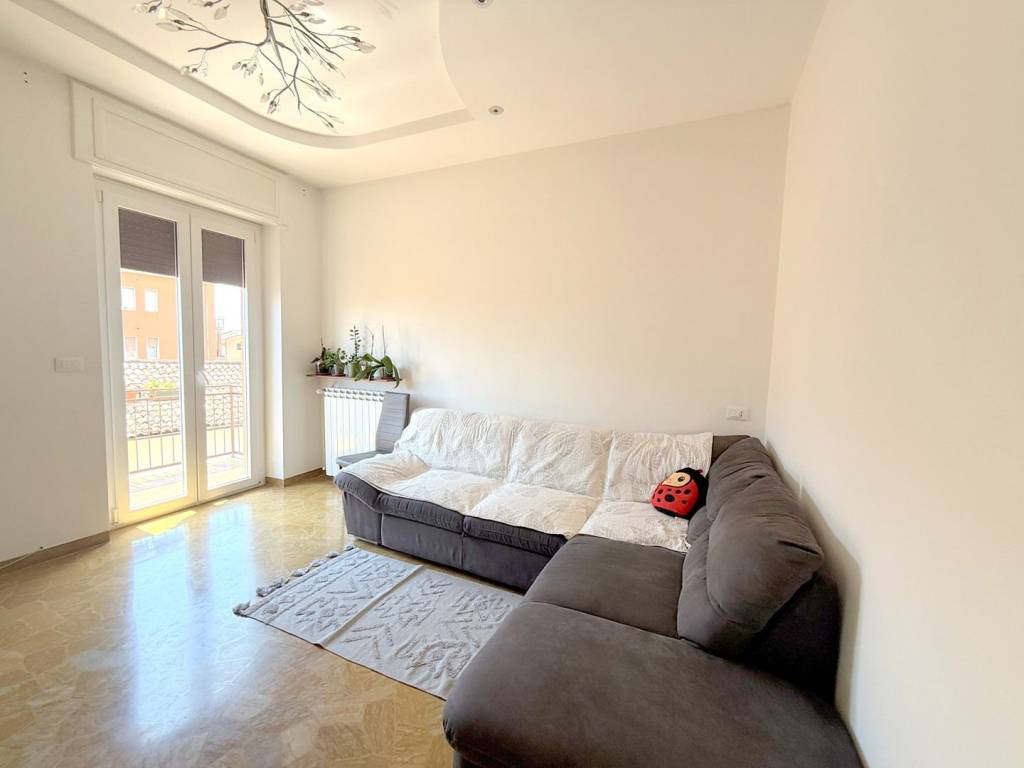 Appartamento a Verona in Via Bassa, 23 - Foto 4