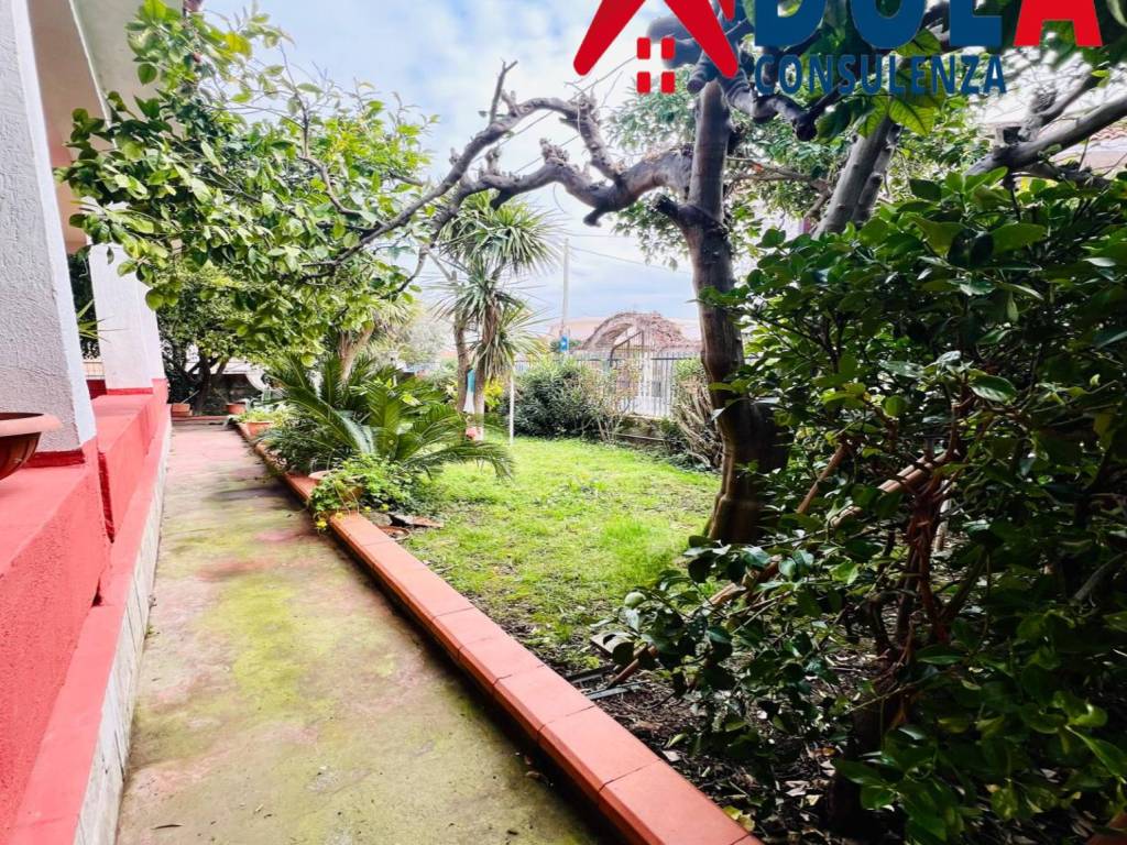 Villa a Castel volturno in Via Giuseppe Garibaldi - Foto 4