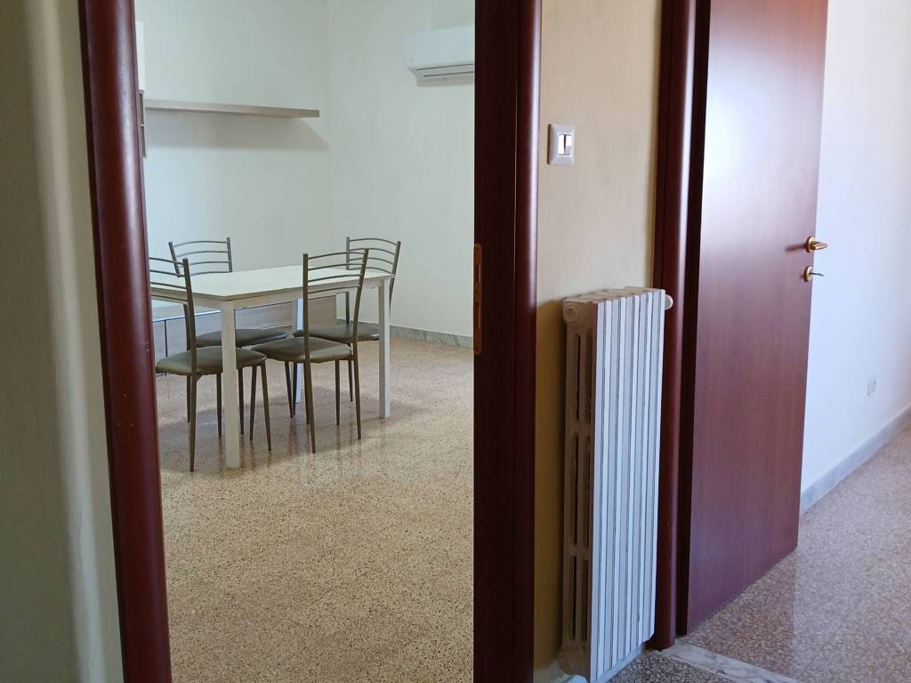 Appartamento a Latina in Via Cesare Battisti, 18 - Foto 2