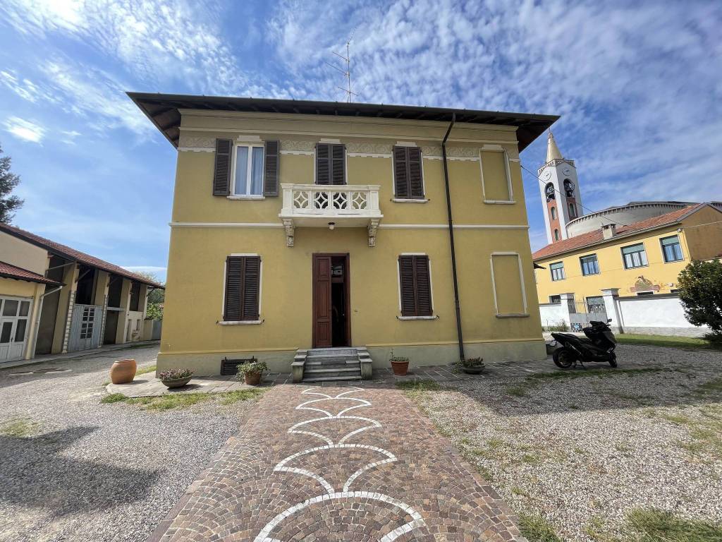 Villa a Buscate in Via Guglielmo Marconi, 42 - Foto 3