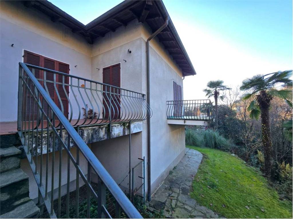 Villa a Ghiffa in Corso Risorgimento - Foto 2