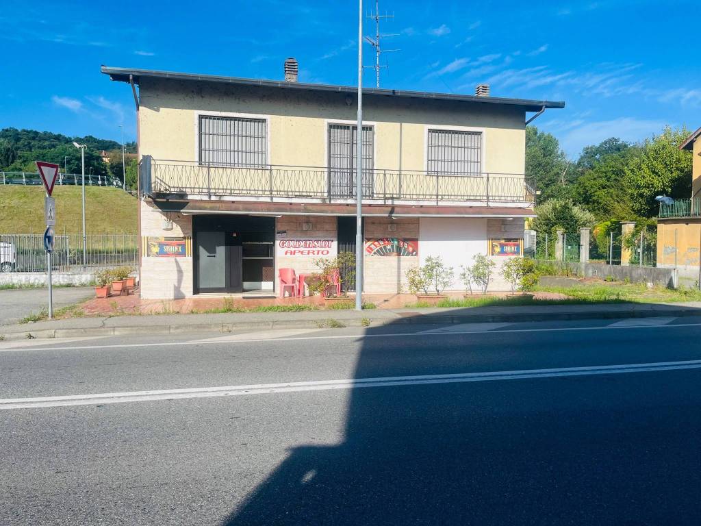 Immobile a Dormelletto in Corso Camillo Benso di Cavour, 100 - Foto 2