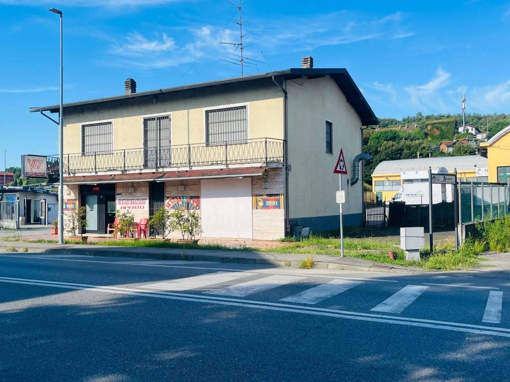 Immobile a Dormelletto in Corso Camillo Benso di Cavour, 100 - Foto 3