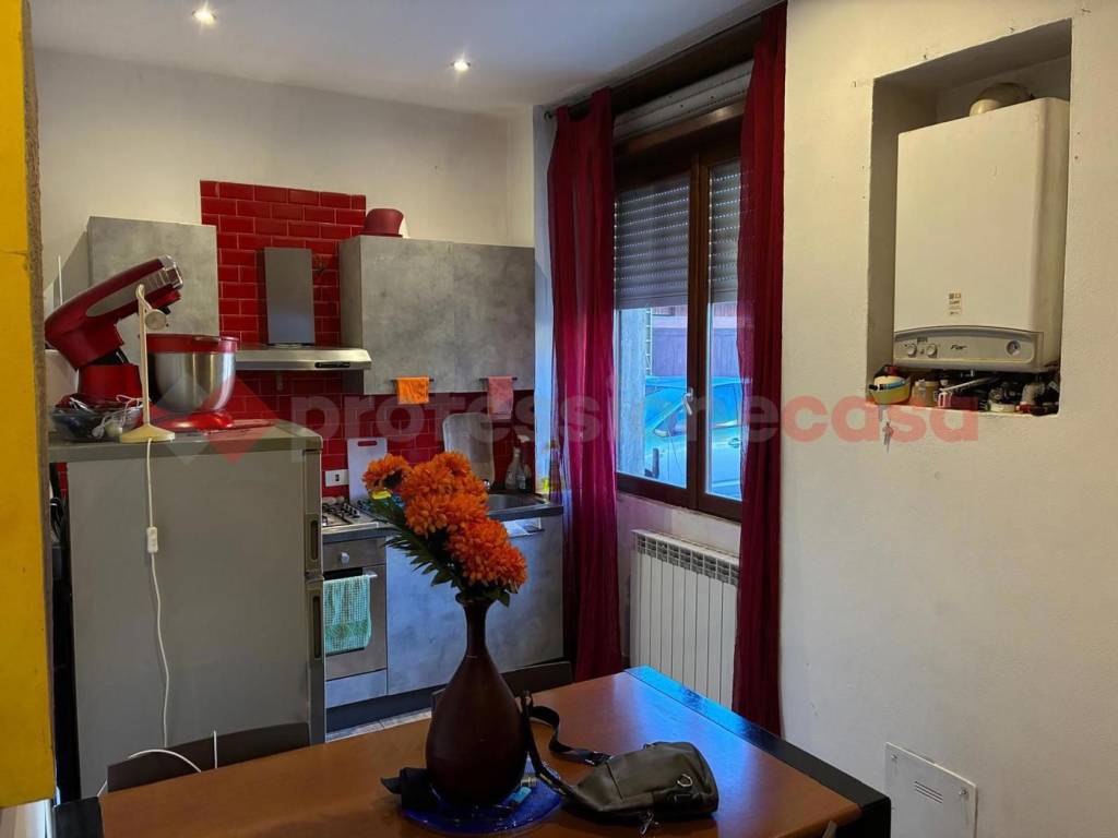 Appartamento a Canegrate in via cairoli , 17 - Foto 2