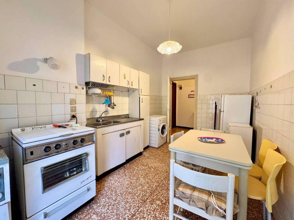 Appartamento a Alassio in Corso Armando Diaz, 34 - Foto 3