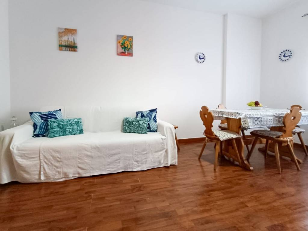 Appartamento a Pomezia in Via La Spezia - Foto 2