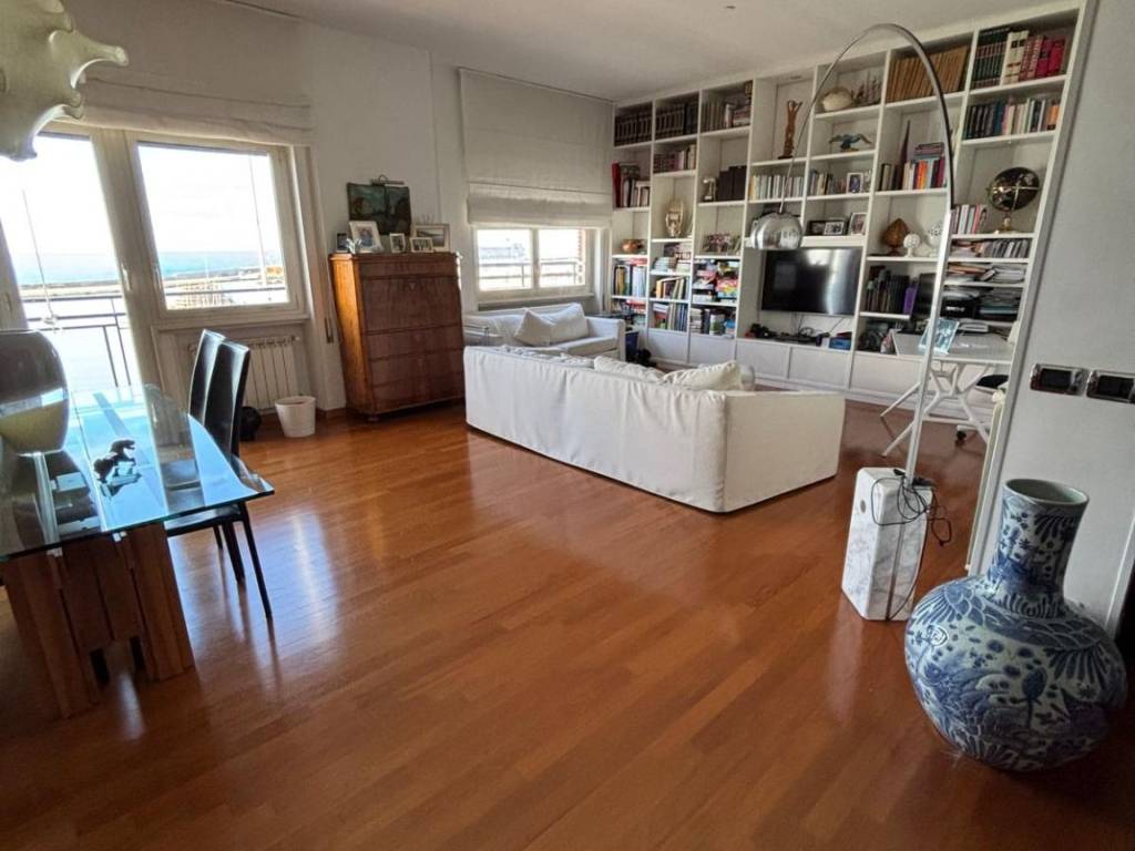 Appartamento a Civitavecchia in Lungoporto Antonio Gramsci - Foto 2