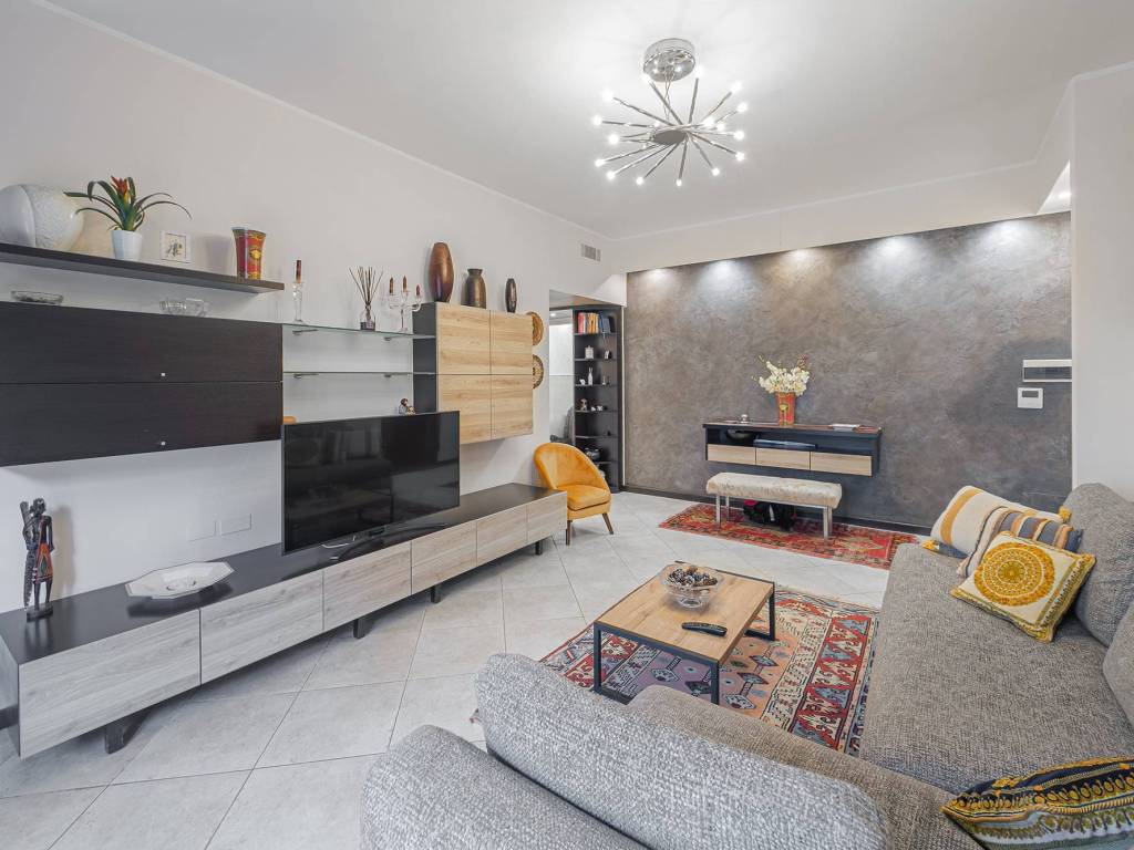 Appartamento a Paderno dugnano in Viale Arturo Toscanini, 9 - Foto 2